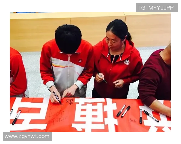 深度对话：周秀英如何在足球世界中追寻梦想与挑战人生