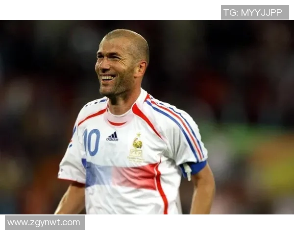 足球明星黑人尖胡子展现独特魅力与风采引领潮流风尚 足球明星黑人尖胡子展现独特魅力与风采引领潮流风尚